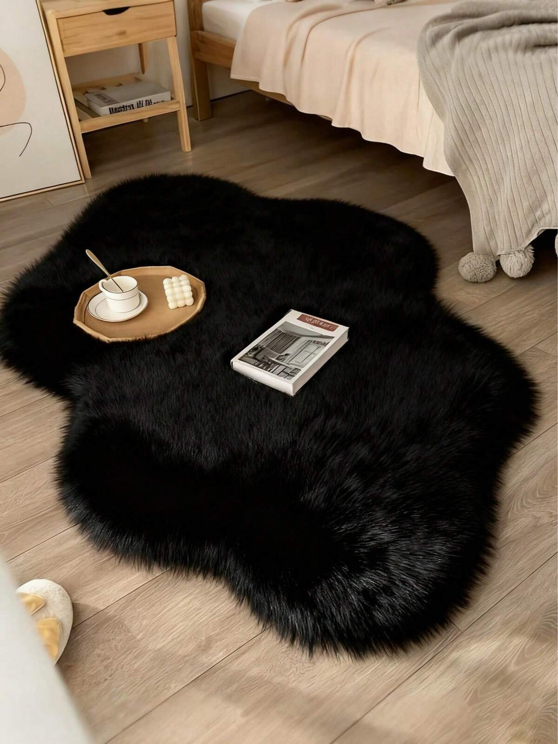 1pc Soft & Fluffy Black Shag Rug, Comfortable For Bedroom, Living Room, Study, Office, Entryway. This Plush Rug Is Washable, Non-Slip, Cute Design, Suitable For Indoor Use All Year Round, An Ideal Home Decor Choice
